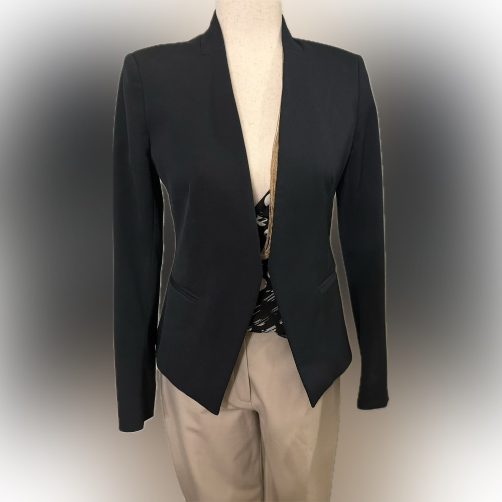 Theory Black Blazer. Sharp Cut! Sz 4 - image 1
